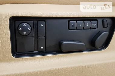Позашляховик / Кросовер Volkswagen Touareg 2009 в 
