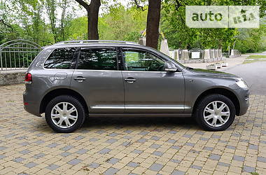 Позашляховик / Кросовер Volkswagen Touareg 2009 в 