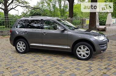 Позашляховик / Кросовер Volkswagen Touareg 2009 в 