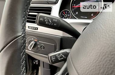 Позашляховик / Кросовер Volkswagen Touareg 2016 в 