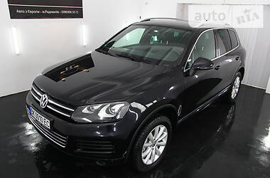 Позашляховик / Кросовер Volkswagen Touareg 2010 в 