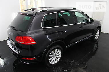 Позашляховик / Кросовер Volkswagen Touareg 2010 в 