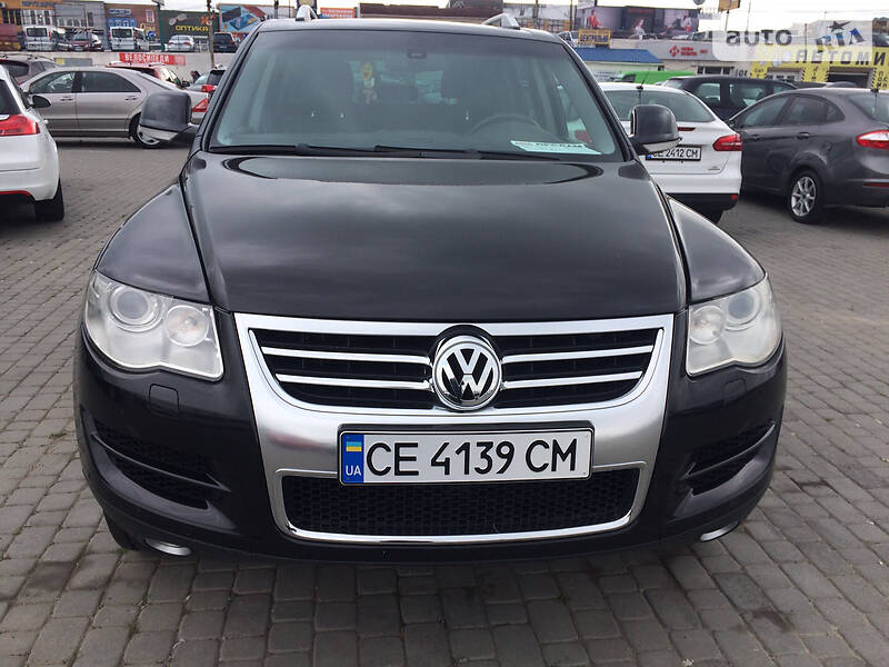 Внедорожник / Кроссовер Volkswagen Touareg 2007 в Черновцах