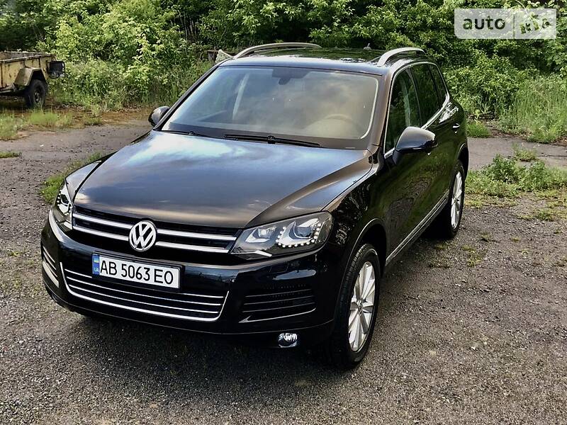 Позашляховик / Кросовер Volkswagen Touareg 2013 в Вінниці