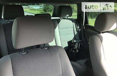 Універсал Volkswagen Touareg 2008 в 