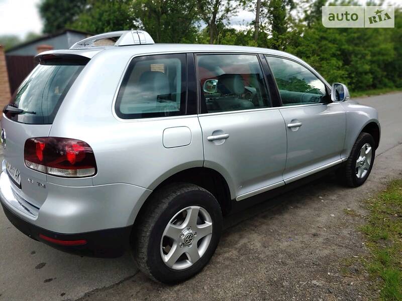 Позашляховик / Кросовер Volkswagen Touareg 2007 в Києві