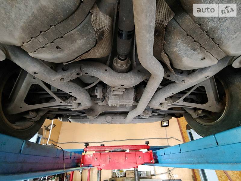Позашляховик / Кросовер Volkswagen Touareg 2007 в Києві