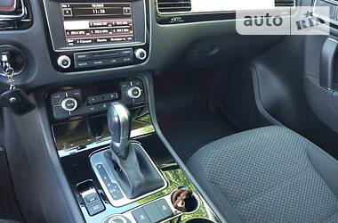 Позашляховик / Кросовер Volkswagen Touareg 2016 в 