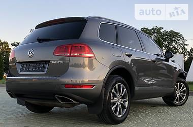 Внедорожник / Кроссовер Volkswagen Touareg 2012 в Одессе