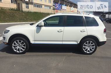 Універсал Volkswagen Touareg 2009 в 