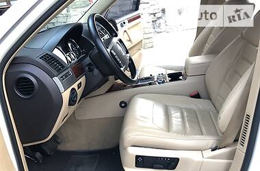 Внедорожник / Кроссовер Volkswagen Touareg 2009 в Днепре