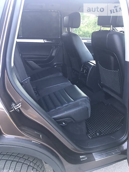 Позашляховик / Кросовер Volkswagen Touareg 2014 в Бердичеві