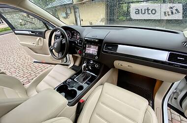 Універсал Volkswagen Touareg 2014 в 