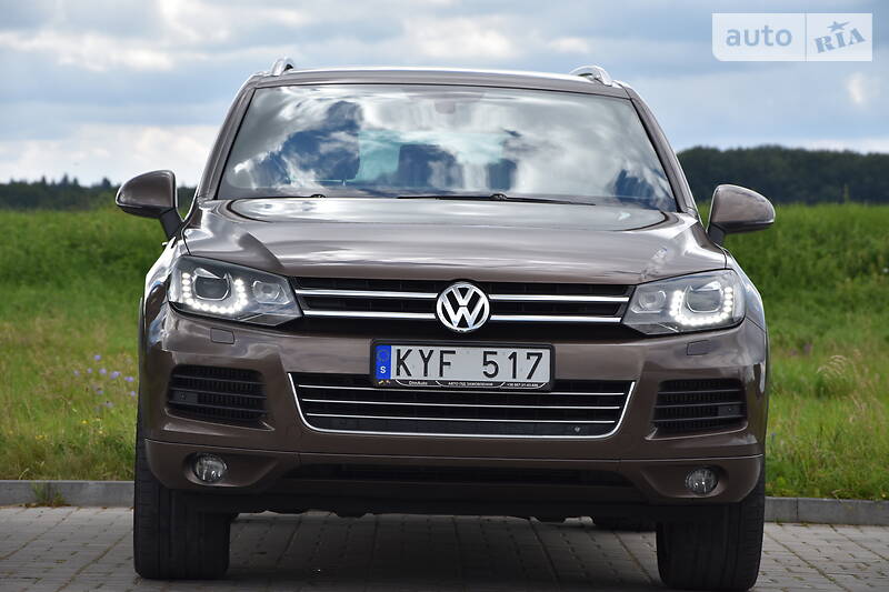 Позашляховик / Кросовер Volkswagen Touareg 2012 в Дрогобичі