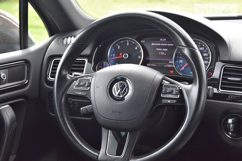Позашляховик / Кросовер Volkswagen Touareg 2012 в Дрогобичі