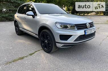 Универсал Volkswagen Touareg 2016 в 