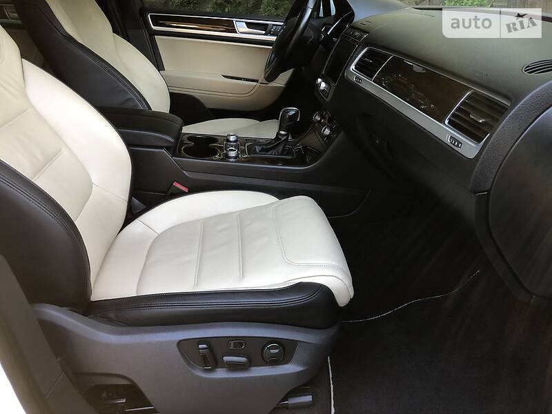 Позашляховик / Кросовер Volkswagen Touareg 2016 в Дрогобичі фото 111 Позашляховик / Кросовер Volkswagen Touareg 2016 в Дрогобичі