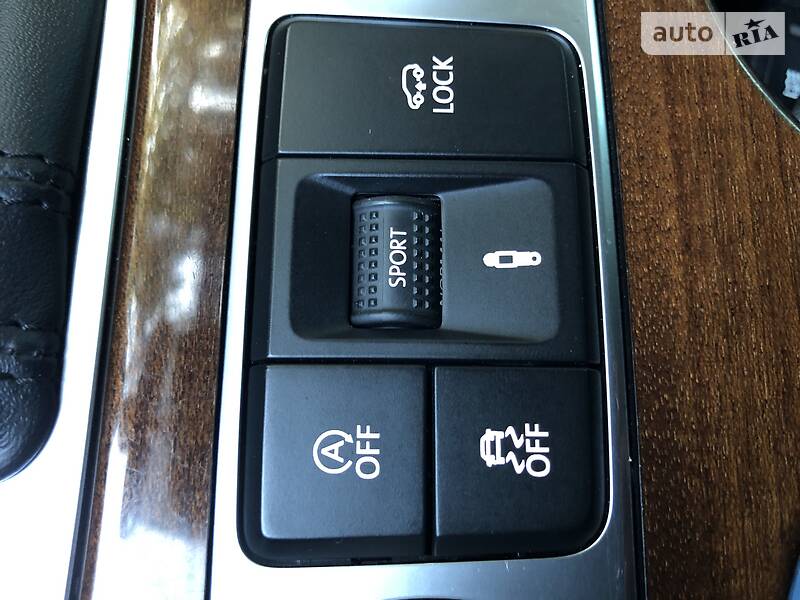 Позашляховик / Кросовер Volkswagen Touareg 2016 в Дрогобичі фото 170 Позашляховик / Кросовер Volkswagen Touareg 2016 в Дрогобичі