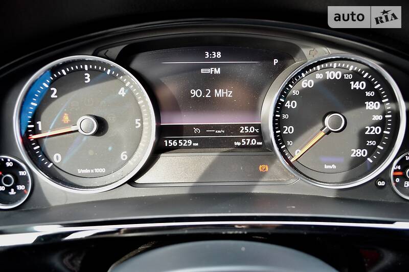 Позашляховик / Кросовер Volkswagen Touareg 2012 в Києві фото 81 Позашляховик / Кросовер Volkswagen Touareg 2012 в Києві