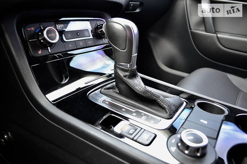 Позашляховик / Кросовер Volkswagen Touareg 2012 в Києві фото 84 Позашляховик / Кросовер Volkswagen Touareg 2012 в Києві