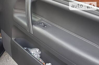 Позашляховик / Кросовер Volkswagen Touareg 2007 в 