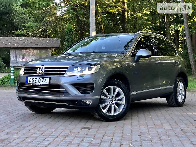 Позашляховик / Кросовер Volkswagen Touareg 2015 в Дрогобичі