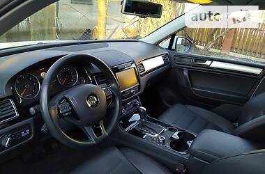 Внедорожник / Кроссовер Volkswagen Touareg 2010 в Львове