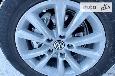 Внедорожник / Кроссовер Volkswagen Touareg 2012 в Хмельницком