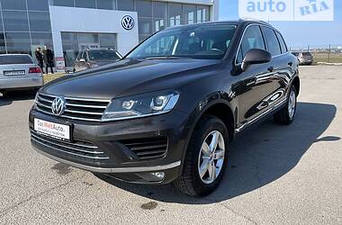 Внедорожник / Кроссовер Volkswagen Touareg 2015 в Херсоне