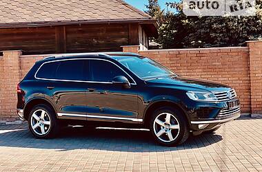 Внедорожник / Кроссовер Volkswagen Touareg 2016 в Одессе