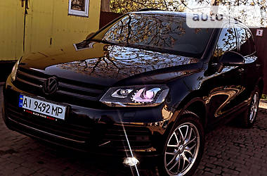 Внедорожник / Кроссовер Volkswagen Touareg 2012 в Первомайске