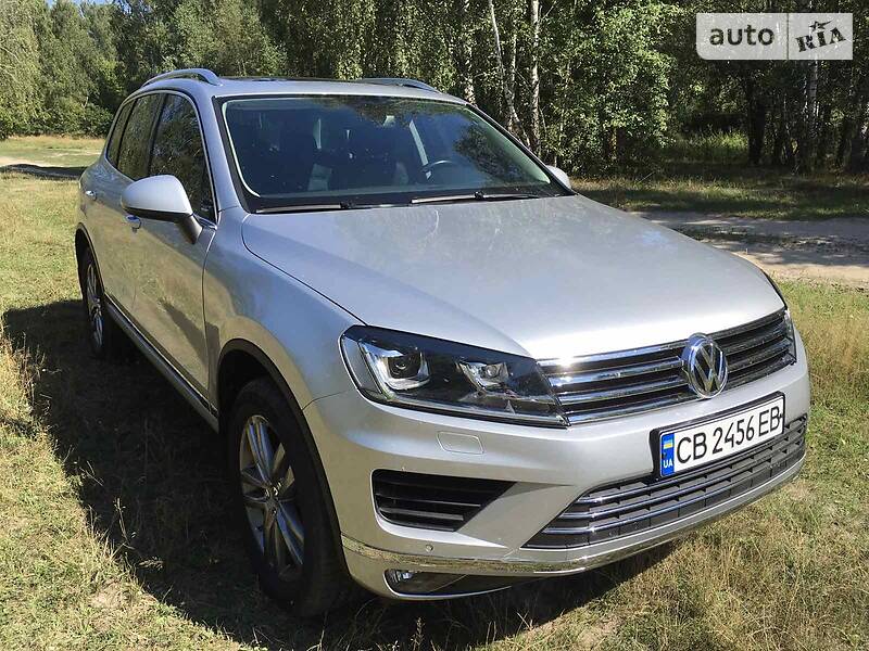 Позашляховик / Кросовер Volkswagen Touareg 2015 в Чернігові фото 4 Позашляховик / Кросовер Volkswagen Touareg 2015 в Чернігові