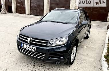 Позашляховик / Кросовер Volkswagen Touareg 2012 в Нетішині