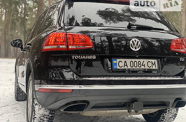 Позашляховик / Кросовер Volkswagen Touareg 2014 в Черкасах