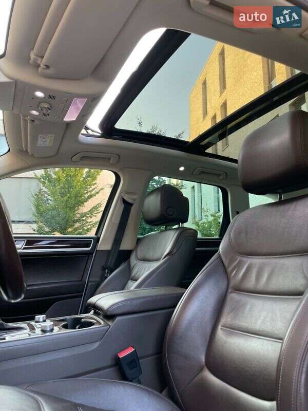 Позашляховик / Кросовер Volkswagen Touareg 2018 в Луцьку фото 10 Позашляховик / Кросовер Volkswagen Touareg 2018 в Луцьку