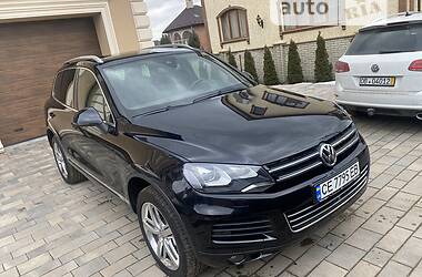 Универсал Volkswagen Touareg 2013 в Черновцах