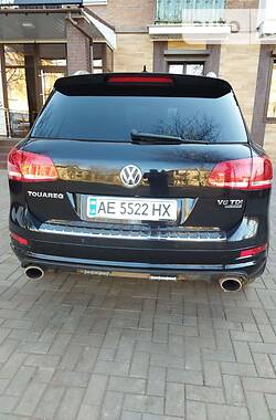 Внедорожник / Кроссовер Volkswagen Touareg 2012 в Кривом Роге