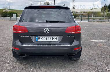 Внедорожник / Кроссовер Volkswagen Touareg 2010 в Тернополе