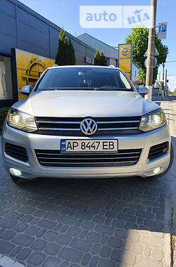 Внедорожник / Кроссовер Volkswagen Touareg 2011 в Запорожье