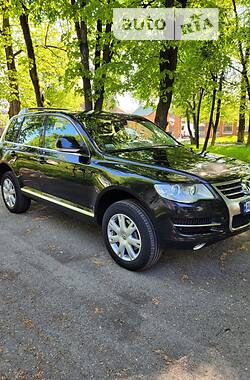 Внедорожник / Кроссовер Volkswagen Touareg 2008 в Виннице