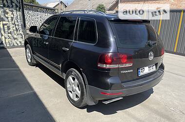 Внедорожник / Кроссовер Volkswagen Touareg 2007 в Запорожье