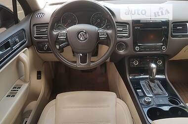 Внедорожник / Кроссовер Volkswagen Touareg 2013 в Броварах