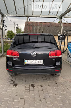 Позашляховик / Кросовер Volkswagen Touareg 2006 в Львові