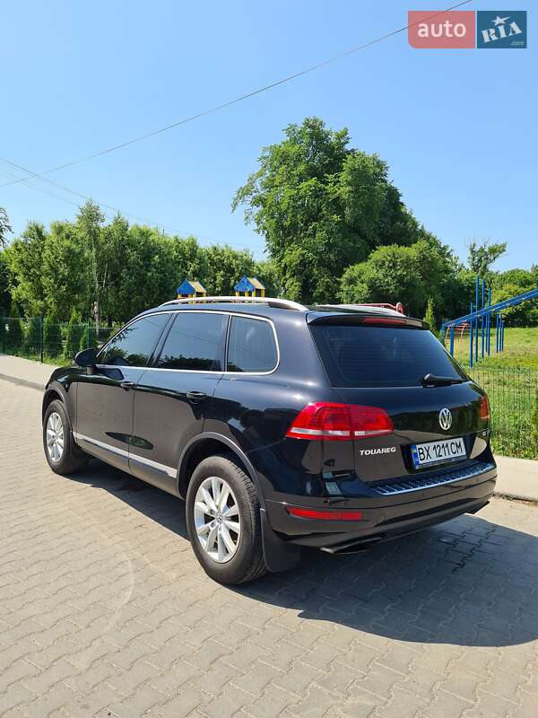 Внедорожник / Кроссовер Volkswagen Touareg 2013 в Красилове