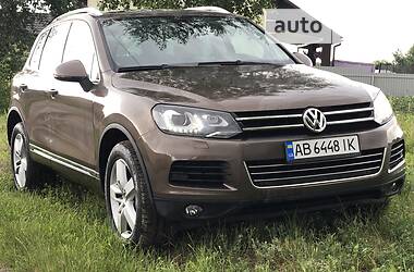 Внедорожник / Кроссовер Volkswagen Touareg 2013 в Виннице