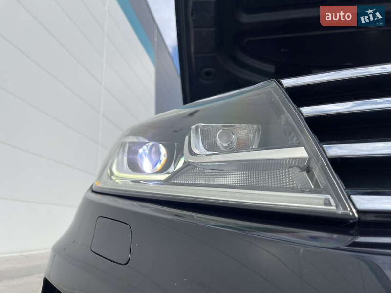 Внедорожник / Кроссовер Volkswagen Touareg 2015 в Киеве фото 31 Внедорожник / Кроссовер Volkswagen Touareg 2015 в Киеве