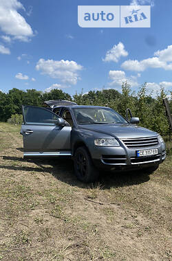 Внедорожник / Кроссовер Volkswagen Touareg 2004 в Черновцах