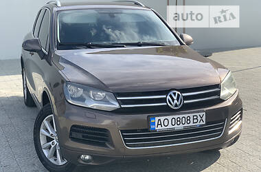 Позашляховик / Кросовер Volkswagen Touareg 2012 в Ужгороді