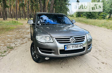 Внедорожник / Кроссовер Volkswagen Touareg 2008 в Ахтырке