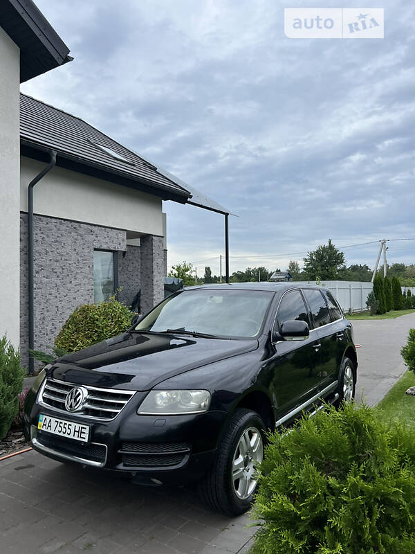 Внедорожник / Кроссовер Volkswagen Touareg 2006 в Киеве